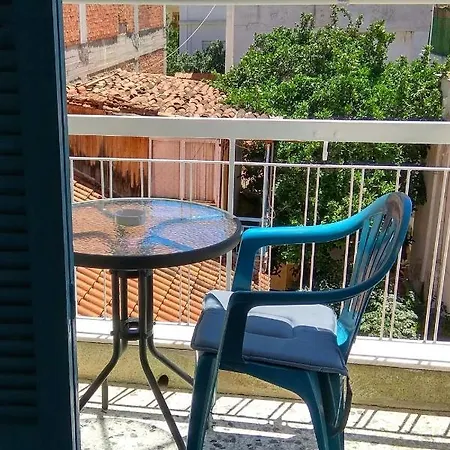 Central House Aparthotel Loutra Edipsou (Evia)